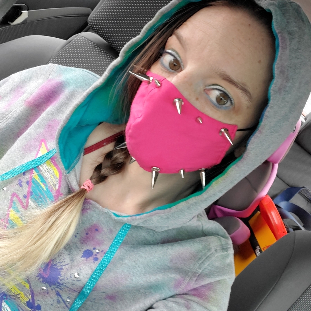 Saying Hello! - Picture 2 of 4